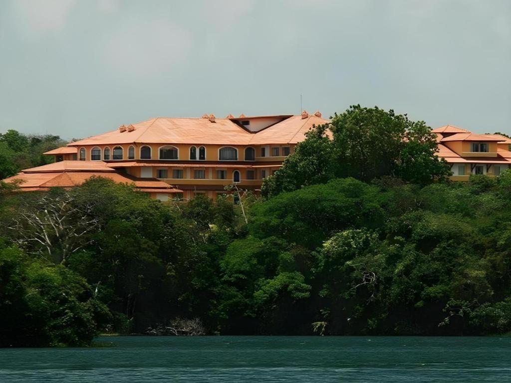 Hotel Melia Panama Canal Colon Buitenkant foto