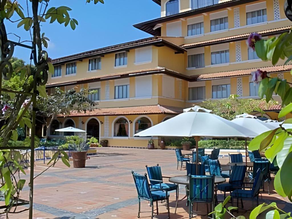 Hotel Melia Panama Canal Colon Buitenkant foto